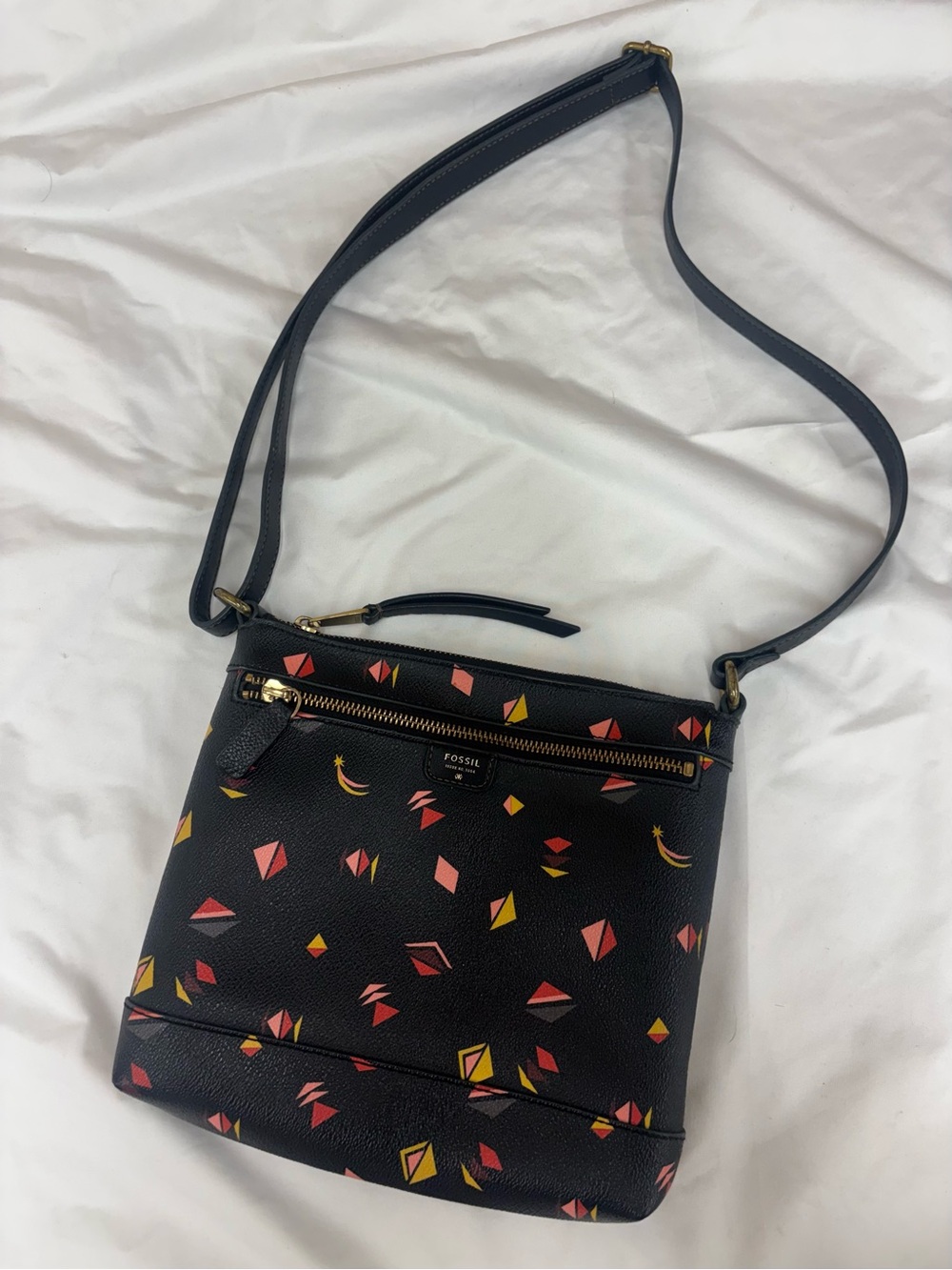 Fossil Black Abstract Geometric Triangle Print Crossbody Bag